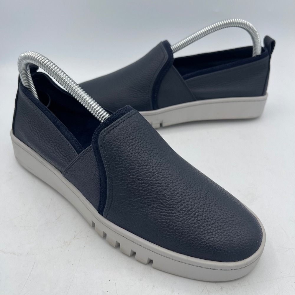 Vionic Cambria Navy Blue Pebbled Leather Slip On Sneakers Womens 7.5 BD:11-2024